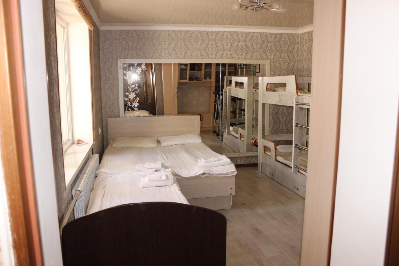 Guest House Jamal Naryn Exterior photo