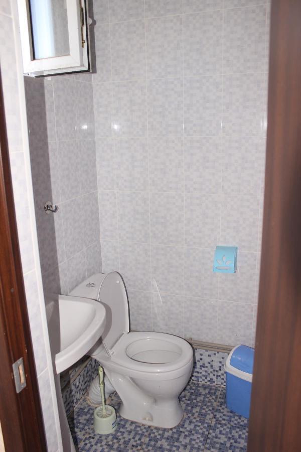 Guest House Jamal Naryn Exterior photo