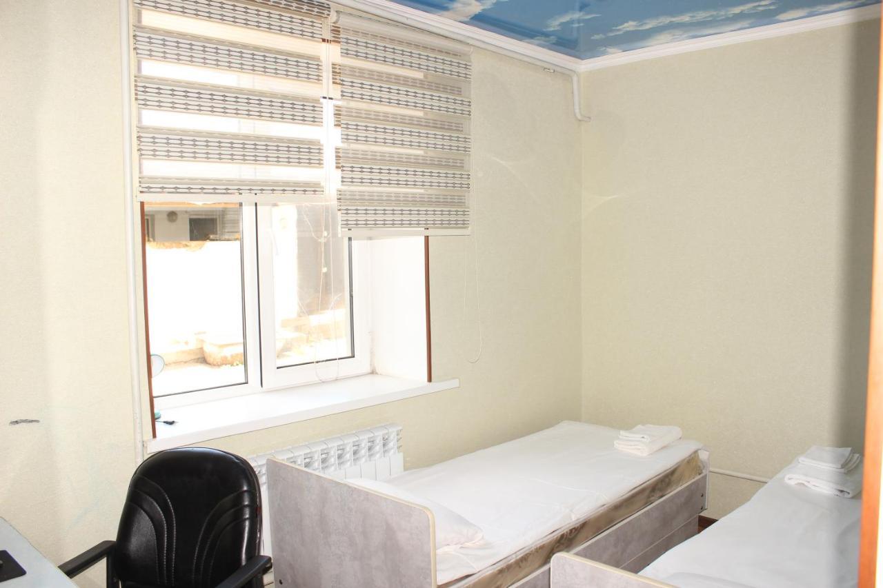Guest House Jamal Naryn Exterior photo
